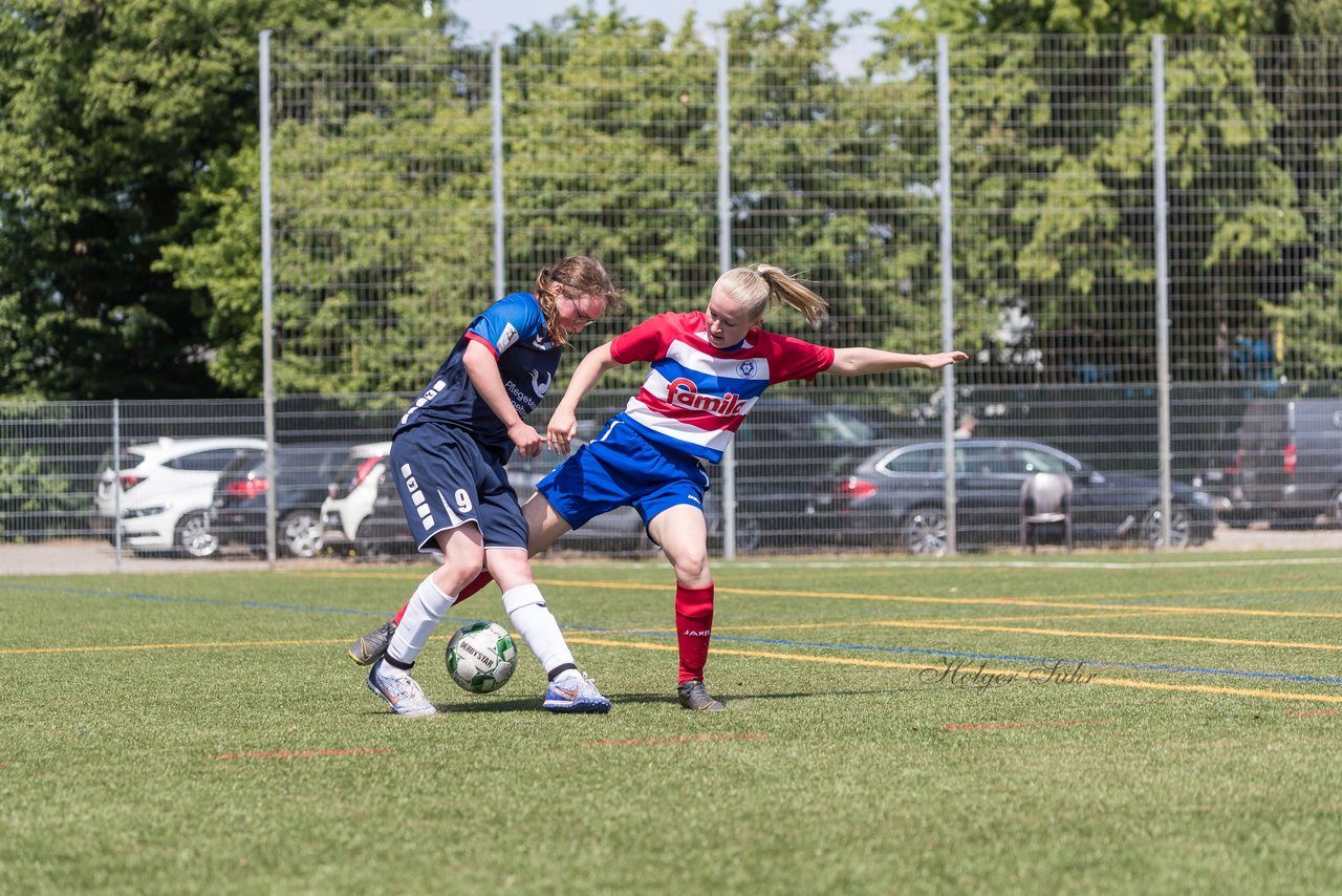 Bild 339 - wBJ Holsatia Elmshorn - VfL Pinneberg : Ergebnis: 1:4